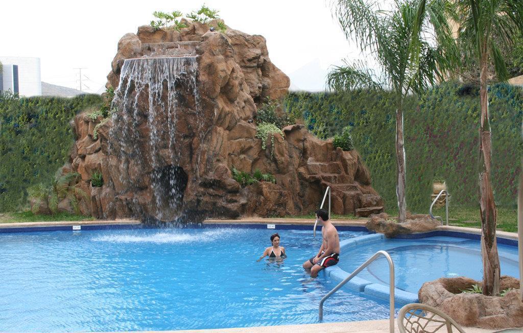 Safi Royal Luxury Valle San Pedro Garza Garcia Facilities photo A swimming pool in a hotel